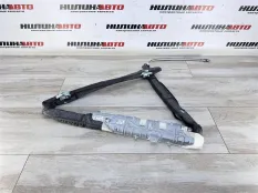 Шторка безопасности правая Пежо 308 9688532880