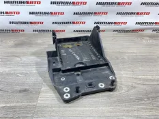Площадка аккумулятора Mazda 3 BM BN ХЕТЧБЭК 2.0 PE