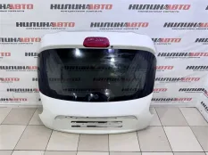 Крышка багажника Nissan Juke K01001KAAE