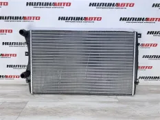 Радиатор охлаждения Skoda Octavia A5 1Z3 1.4 TSI