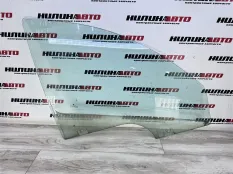 Стекло двери Octavia A5 правое переднее 1Z0845202A