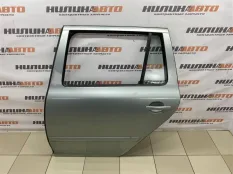 Дверь задняя левая Octavia A5 универсал 1Z9833055