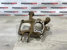 Кулак задний правый Mazda 3 BM BN 2013-2018