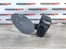 A1647570006 Лючок бензобака Mercedes ML W164