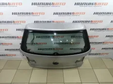Крышка багажника Golf 6
