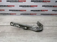 Петля капота правая Audi A4 B7 8E0823302E