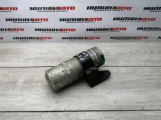 8E0820193P 8E0820193E