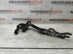 Петля капота правая Mazda 6 GG GJ6A52410A