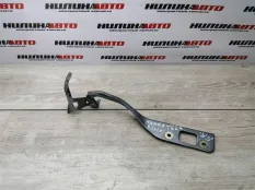 Петля капота Honda Civic 8 правая
