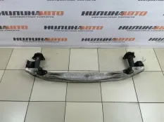 8E0807109J Усилитель переднего бампера Audi A4 B7