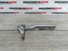 Петля капота правая Lancer 9 MN126934