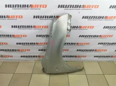 Крыло переднее правое Avensis T250 дорестайл