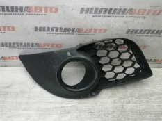 Решетка ПТФ левая Mitsubishi Lancer 10