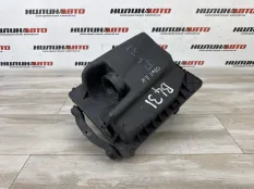 Корпус воздушного фильтра Opel Astra H 13273413