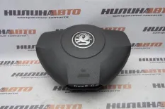 Подушка безопасности Opel Astra H в руль 93862634