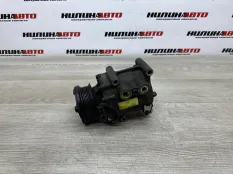 Компрессор кондиционера Ford Fusion 4588121