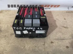 Блок предохранителей Ford Fusion 1207266