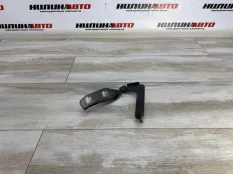 Петля капота правая Ford C-MAX 1595401