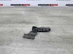 Петля капота правая Megane 2 8200468184