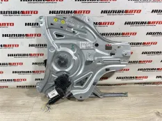 824022Y000 Стеклоподъемник Hyundai IX35 правый