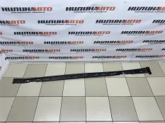 Накладка правого порога Mazda 6 GJ GHK150490