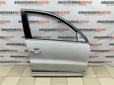 Дверь передняя правая Tiguan 1 5N0831056B
