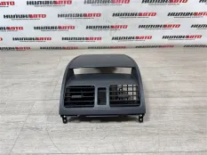 Дефлектор центральный Suzuki SX4 7361079J00