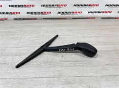 1786268 Поводок заднего дворника Focus 3