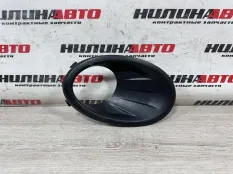 Накладка ПТФ правая Nissan Qashqai 1 J10