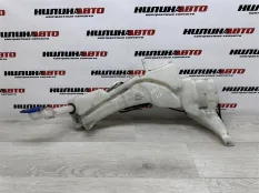 Бачок омывателя Ford C-Max 1746224