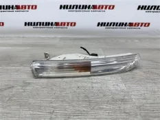 3C8953042 Поворотник правый Passat CC дорестайл