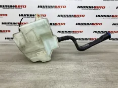 Бачок омывателя Range Rover Sport L320 LR013953