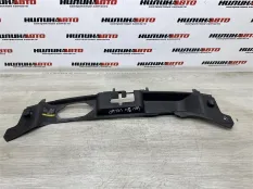 Накладка замка капота Volvo S40 V50 C30 C70