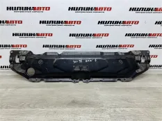 Панель передняя верхняя Bmw E60 51647033741