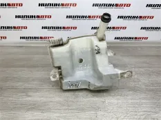 Бачок омывателя Focus 3 1817940