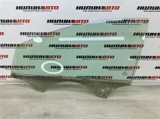 Стекло двери Ford Focus 3 переднее левое