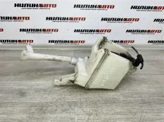 Бачок омывателя Nissan Juke 289101KA0B 28910BA60B
