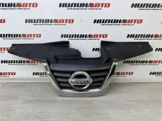 Решетка радиатора Nissan Juke дорестайлинг