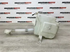 Бачок омывателя Mitsubishi ASX 8260A215