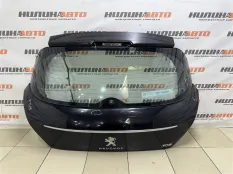 Крышка багажника Peugeot 308