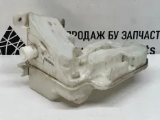 Бачок омывателя Skoda Octavia 2013-2017 5Q0955453R A7 5E3 ДО РЕСТАЙЛИНГ