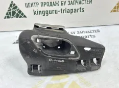 Кронштейн форсунки омывателя Volkswagen Tiguan 2016-2020 5NA807942 2 AD1 ДО РЕСТАЙЛИНГ, правый