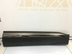 Молдинг двери Hyundai Santa Fe 2018-2020 87722S1300 4 TM ДО РЕСТАЙЛИНГ, передний правый