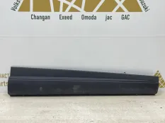 Молдинг двери Omoda C5 2022-2024 609001054AA T19C, передний правый