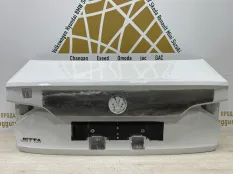 Крышка багажника Volkswagen Jetta 2018-2022 17A827025 7 BU3