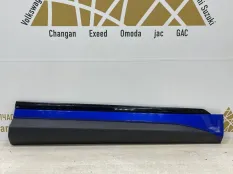 Молдинг двери Exeed LX 2022-2024 609000293AA T1C РЕСТАЙЛИНГ, передний правый