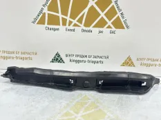 Пыльник крыла Skoda Rapid 2012-2017 6RU821112 1 NH3 ДО РЕСТАЙЛИНГ, правый