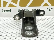 Петля двери Opel Astra 2013 20992731 J P10 5D РЕСТАЙЛИНГ A14XER, передняя левая