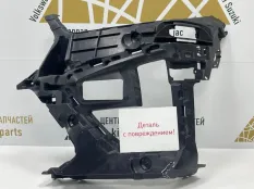 Кронштейн бампера BMW X6 M 2019-2022 51118086205 F96, передний левый