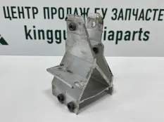 Кронштейн радиатора BMW 5 2017-2019 51117357216 G30 ДО РЕСТАЙЛИНГ, правый